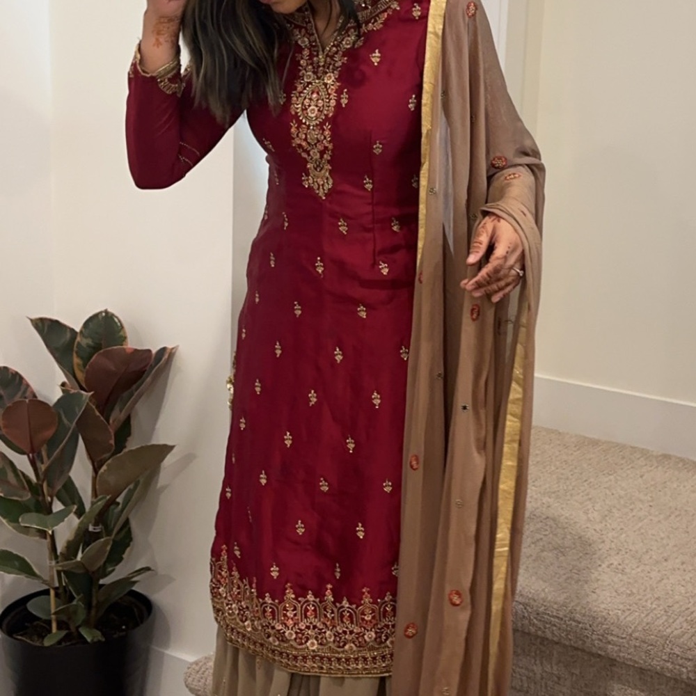Ethnic Indian Wear Maroon and Beige Wedding Dress